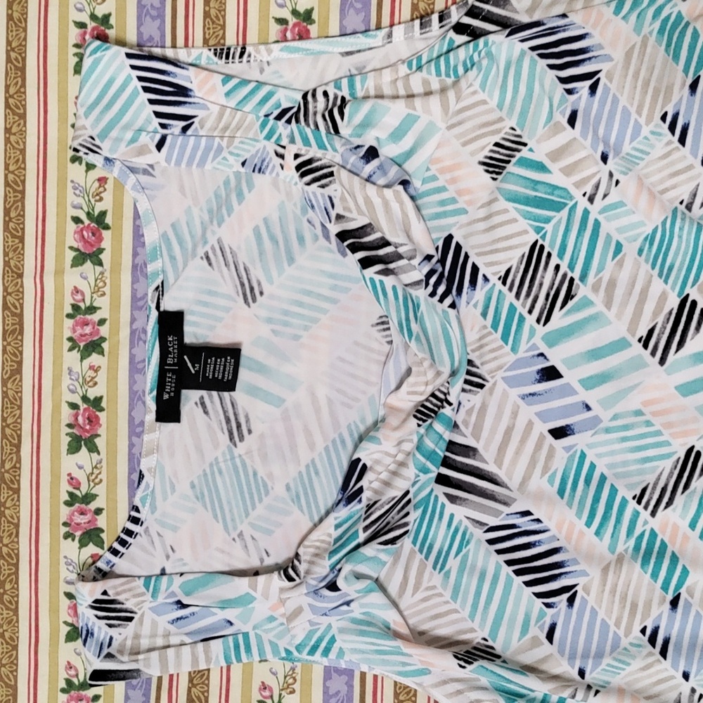 White House Black market size medium multicolor top
